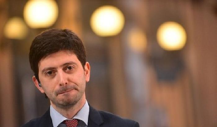 Speranza: Renzi sta trasformando il Pd in un partito di destra