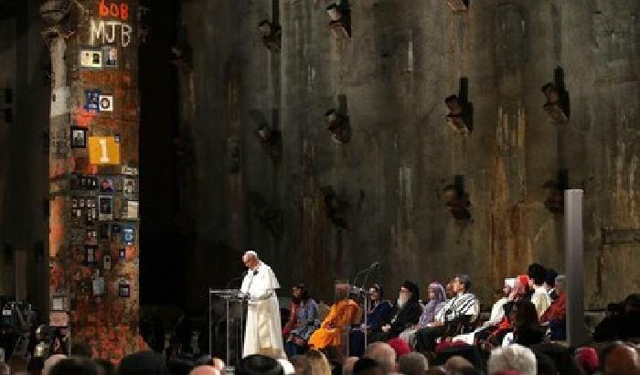 Francesco a Ground Zero: la vita trionfi sulla distruzione