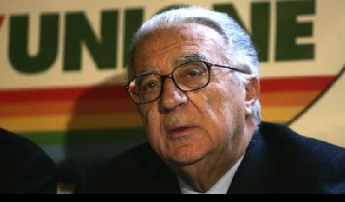 0142A8-armando-cossutta Armando Cossutta