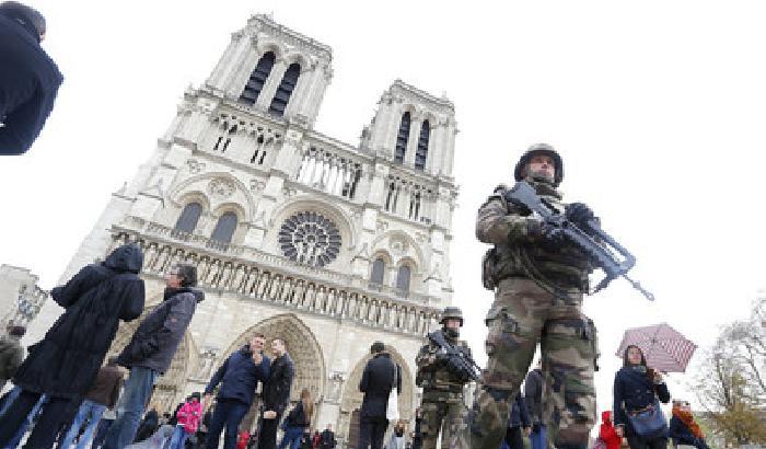 Attentati in Francia: arrestato un sospetto