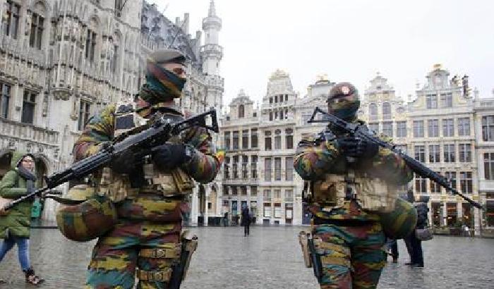 Blitz antiterrorismo a Bruxelles 