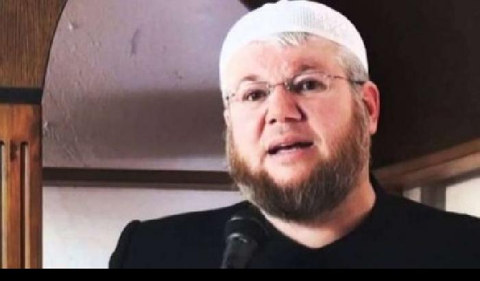 014D4F-NEWS_173860 Kosovo: sospeso l'imam che vuole gli ottomani