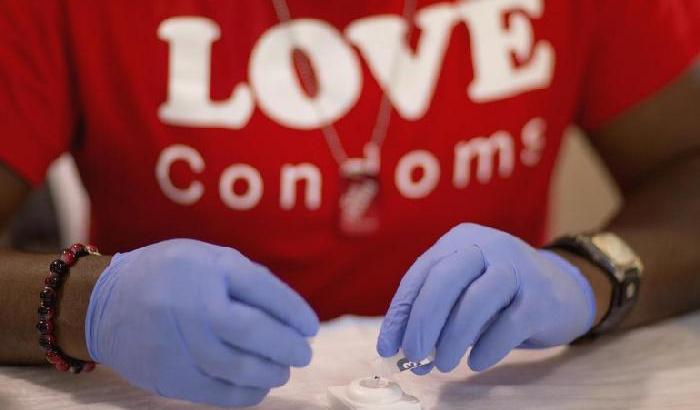 Italia: 4000 nuovi casi di contagio da Hiv ogni anno