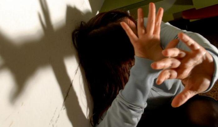 0318F9-violenza-sessuale Violenza sessuale