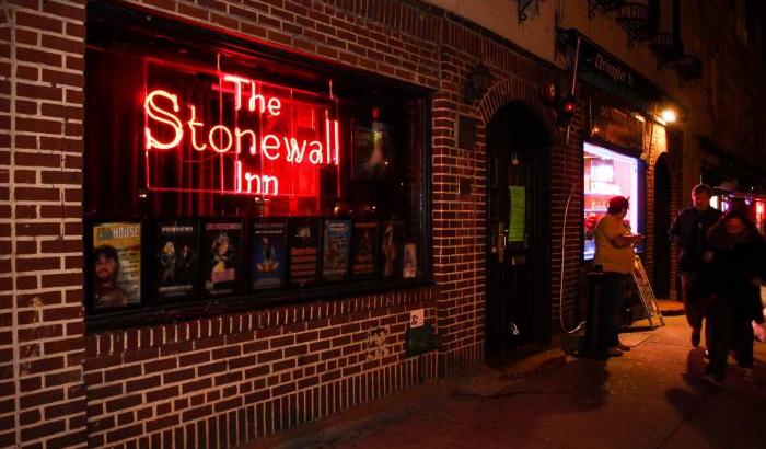 031FBB-lo-stonewall-inn Lo Stonewall Inn
