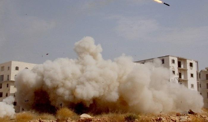 032142-raid-in-siria-immagine-d-archivio Raid in Siria, immagine d'archivio