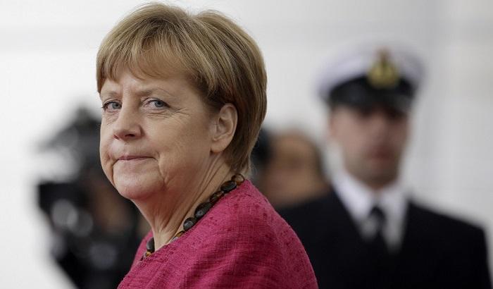 Germania, avanza la destra post nazista, crollo Spd e Merkel