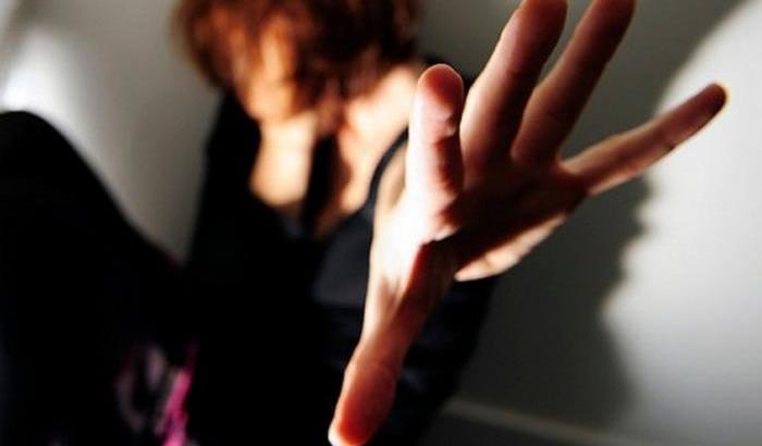 Violenza su una donna