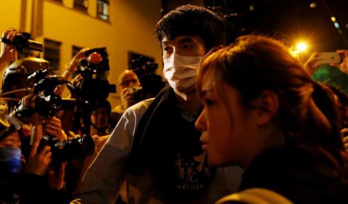 Gelo a Hong Kong dopo la cacciata degli indipendentisti anti-cinesi dal parlamento