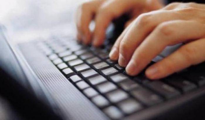 034ACE-il-parroco-usava-i-social-per-entrare-in-contatto-con-i-ragazzi Il parroco usava i social per entrare in contatto con i ragazzi