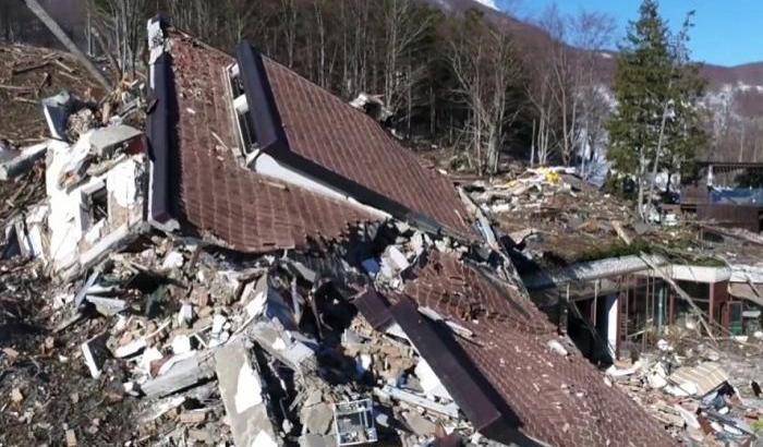 Rigopiano: tra i 6 indagati il sindaco di Farindola e il presidente della provincia