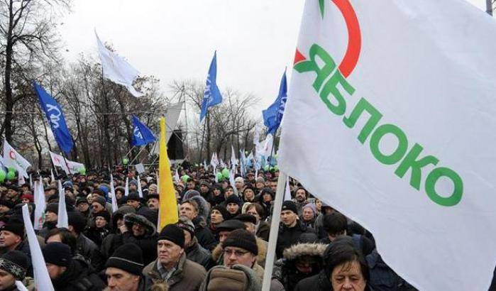 Una manifestazione del partito Yabloko