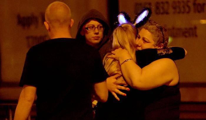 Manchester: l'orrore nel racconto dei testimoni