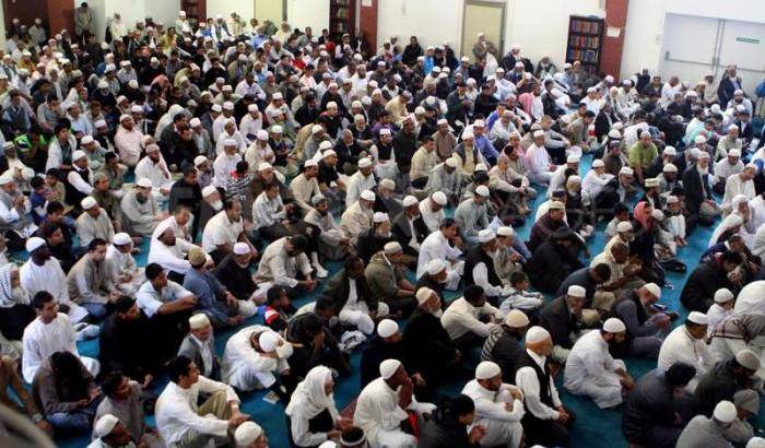 00049A5F-violano-il-digiuno-durante-il-ramadan-20-persone-frustate-in-iran Il Ramadan è il mese sacro dei musulmani