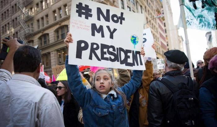 Una foto scattata nei mesi scorsi durante un'altra manifestazione contro Trump