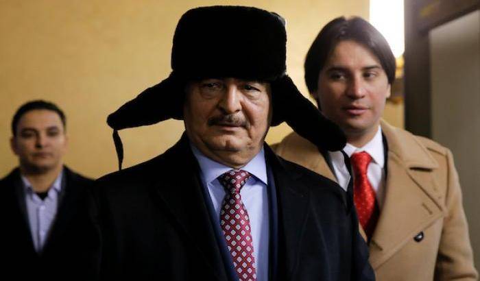 0004A59E-il-generale-haftar-in-visita-in-russia Il generale Haftar in visita in Russia