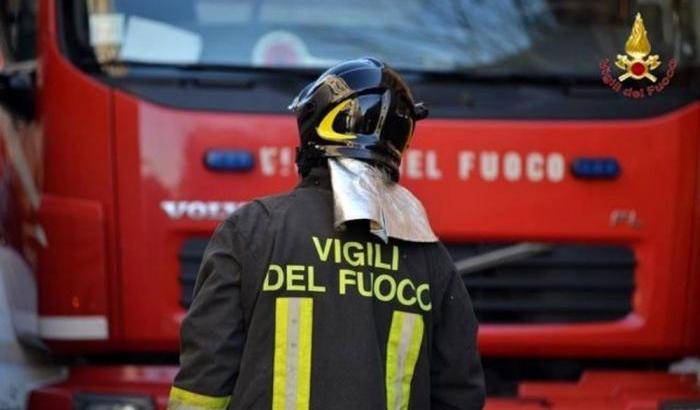 0004A988-vigili-del-fuoco Vigili del fuoco