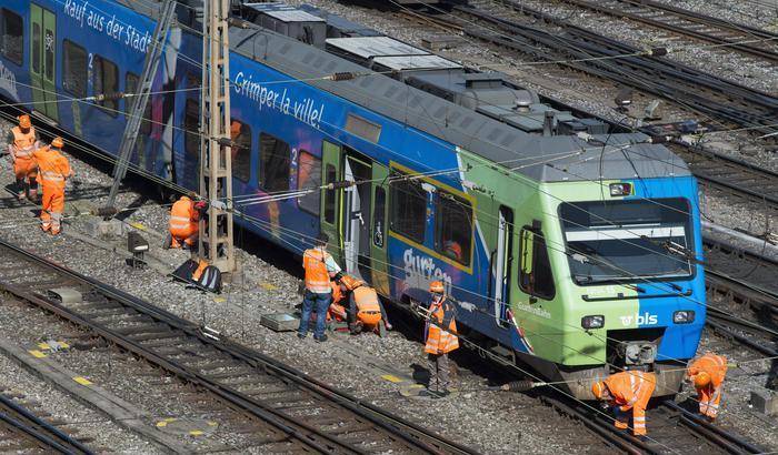 Scontro fra treni in Svizzera