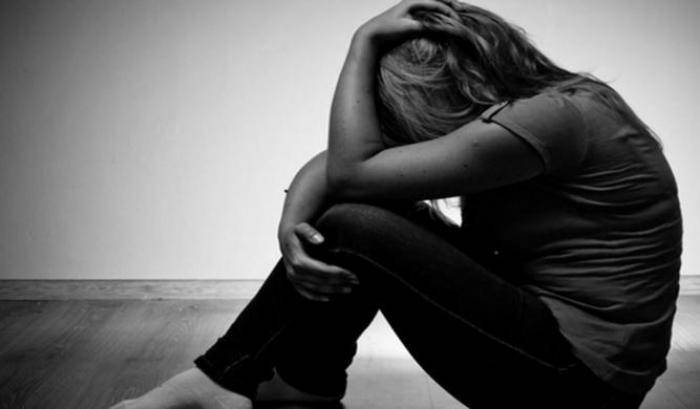 Colpevolizzare le donne vittime di violenza è connivenza con gli stupratori