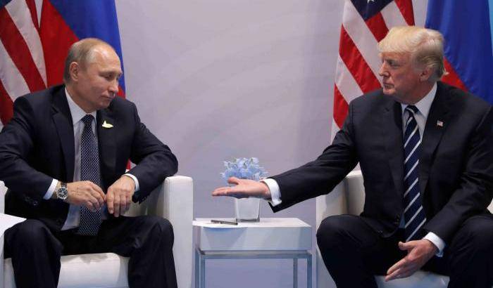 0004AF42-trump-e-putin Trump e Putin