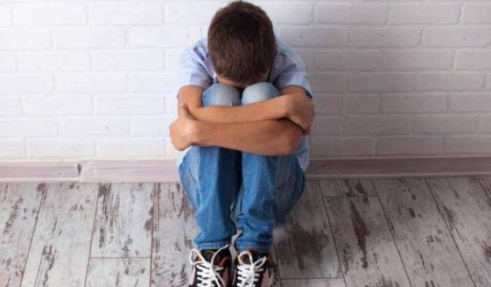 0004B398-violenza-contro-i-minori Violenza contro i minori