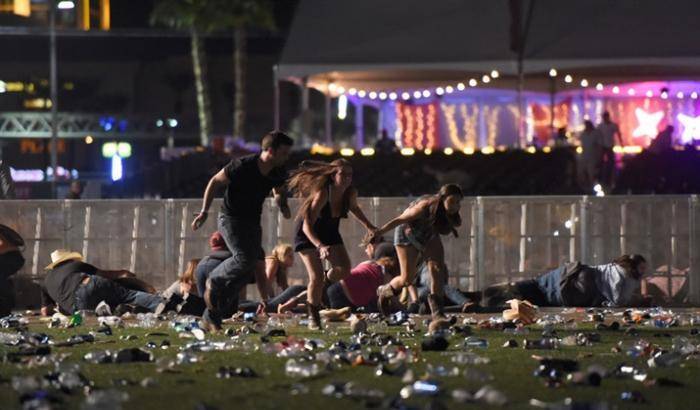 La strage di Las Vegas non cambia l'idea che gli americani hanno sul controllo delle armi