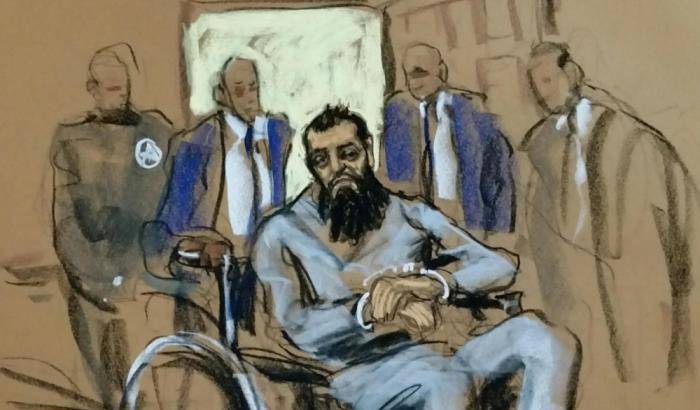 0004B897-lo-stragista-in-udienza Lo stragista in udienza