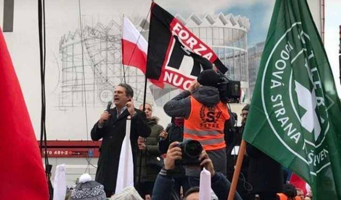 0004BB6D-la-manifestazione-fascista-a-varsavia La manifestazione fascista a Varsavia