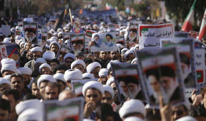 0004C64A-i-manifestanti-in-iran-sono-definiti-da-jafari-come-addestrati-dagli-usa I manifestanti in Iran