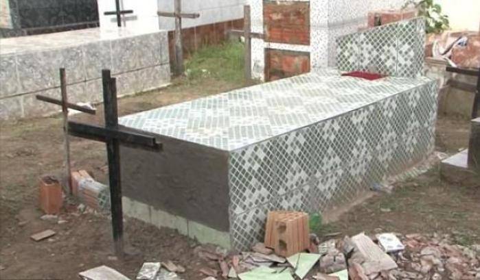Rosangela Almeida dos Santos sepolta viva per errore in Brasile