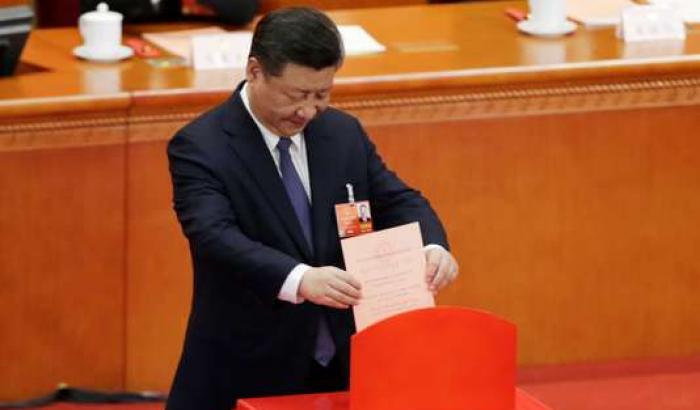 Xi Jingping vota