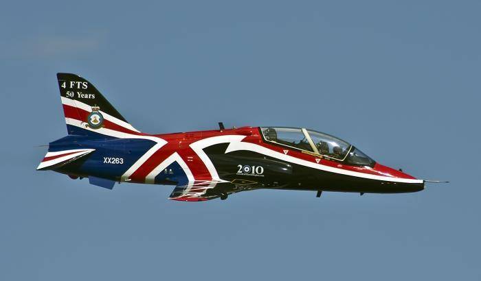 0004E327-uno-degli-aerei-della-raf Uno degli aerei della Raf