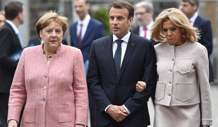 0004E521-merkel-e-macron Merkel e Macron