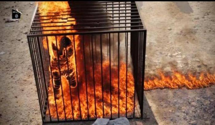 Arrestato il terrorista dell'Isis che bruciò vivo il pilota giordano catturato