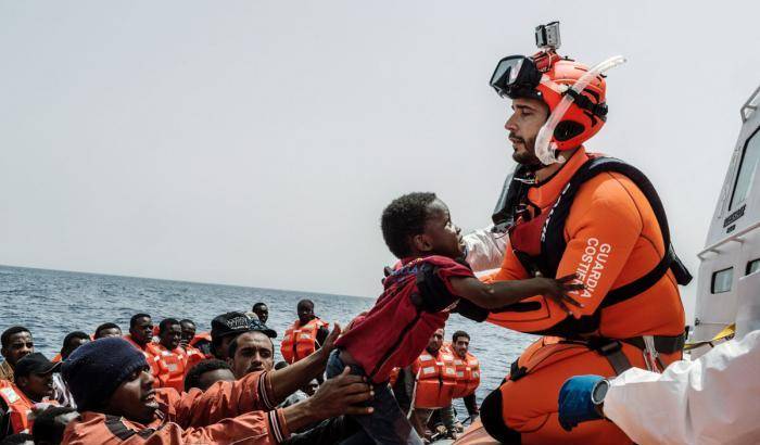 0004EDA6-bambini-migranti Bambini migranti