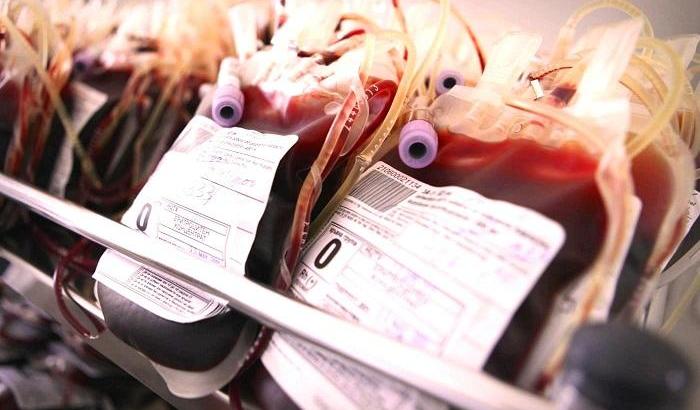 0004EE4A-trasfusione-di-sangue trasfusione di sangue
