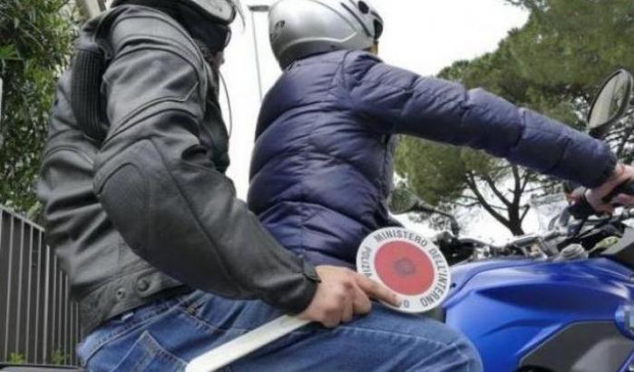 Agenti della polizia di Stato