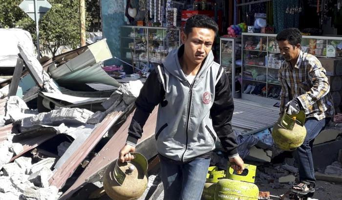 Terremoto in Indonesia