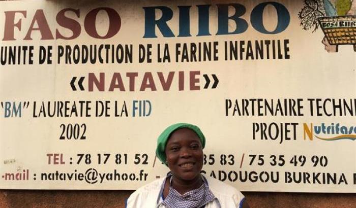 0004FC76-la-bella-storia-di-sophie-che-produce-farine-fortificate-e-sfama-i-bambini-del-sahel La bella storia di Sophie che produce farine fortificate e sfama i bambini del Sahel