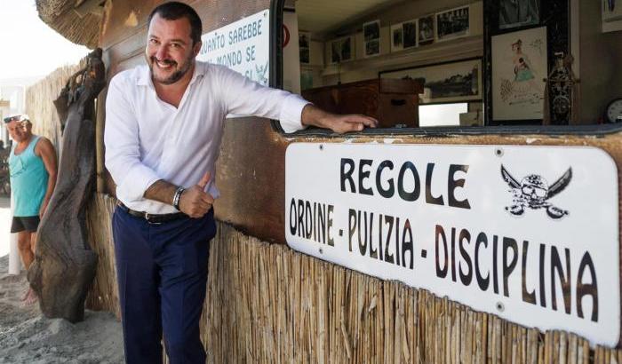 Salvini nello stabilimento fascista di Chioggia