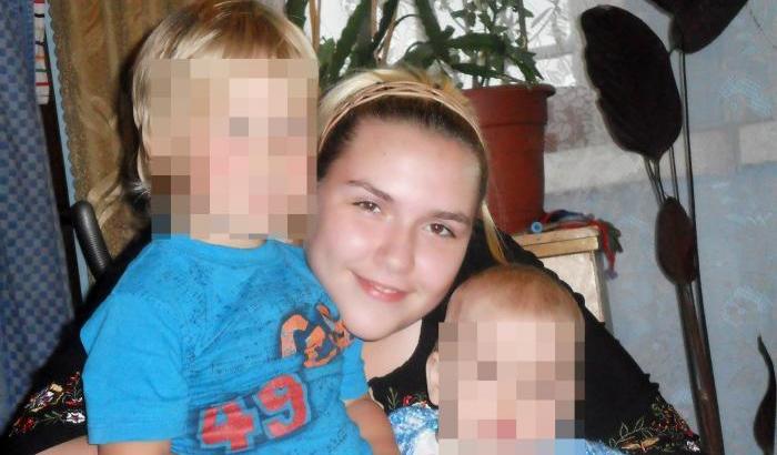 0005088E-ekaterina-assassinata-da-alexey-yastrebov Ekaterina assassinata da Alexey Yastrebov