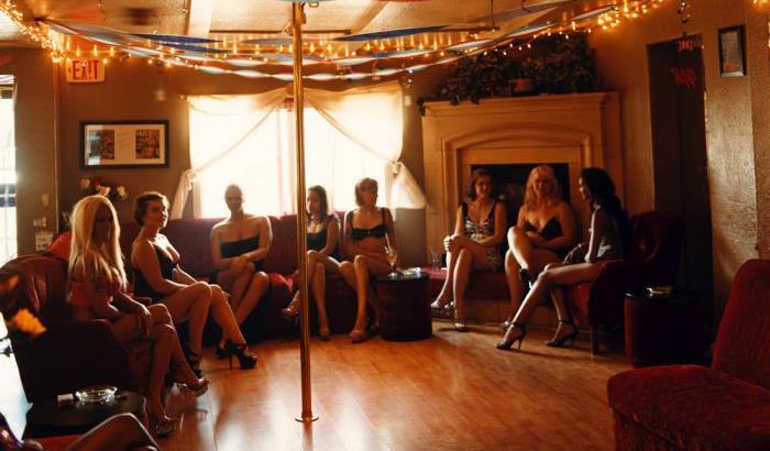 Salvini vuole il ritorno ai bordelli: riapriamo le case chiuse