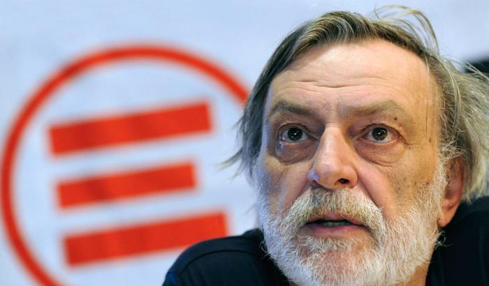 000518C3-gino-strada Gino Strada
