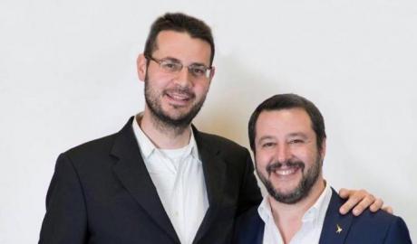 Il leghista Comencini: "Non ho ascoltato Zelensky in aula, sarebbe stato irrispettoso verso il Donbass" Il leghista Comencini: "Non ho ascoltato Zelensky in aula, sarebbe stato irrispettoso verso il Donbass"