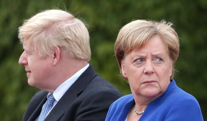 00054112-boris-johnson-e-angela-merkel Boris Johnson e Angela Merkel