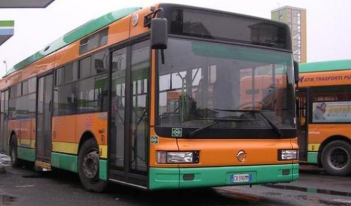 000545DF-autobus Autobus