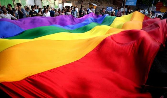 000548AC-lgbt Lgbt