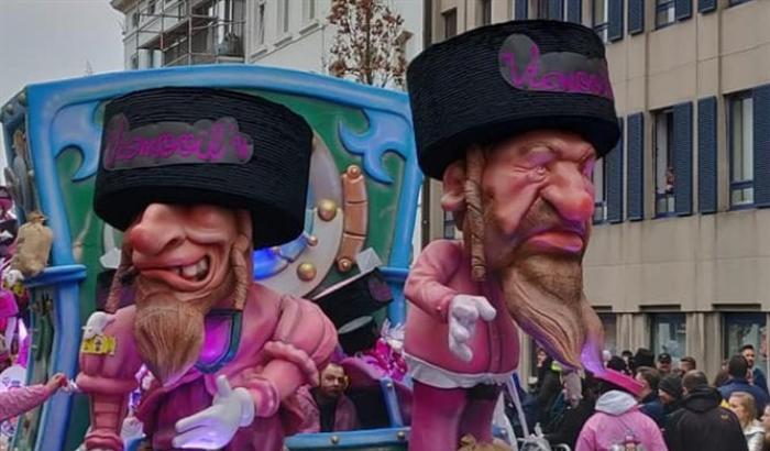 Maschere razziste a antisemite: il carnevale di Aalst rimosso dall'Unesco