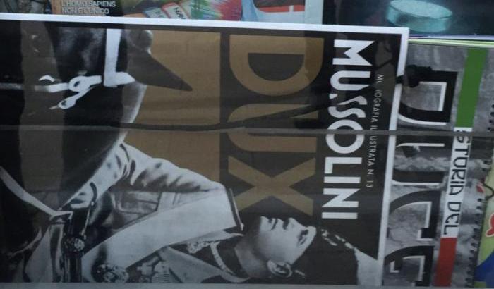 00054DED-calendari-di-mussolini-in-edicola Calendari di Mussolini in edicola