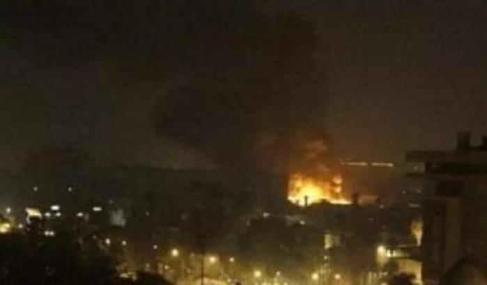 Allarme a Baghdad, due esplosioni nella 'green zone' suonano le sirene